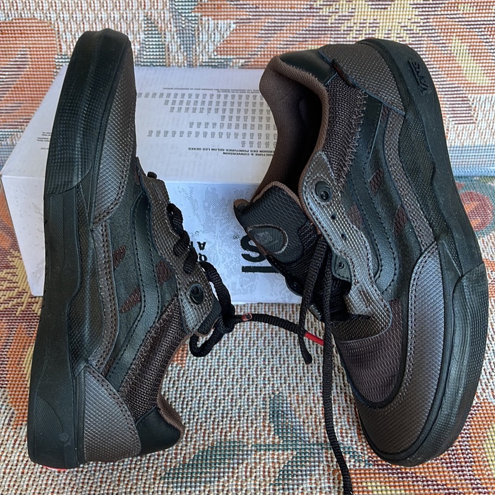 Vans WMNS Wayvee
(Justin Henry) Coffebean
VN0A5JIA8AC
Sneakers G - Picture 12 of 16